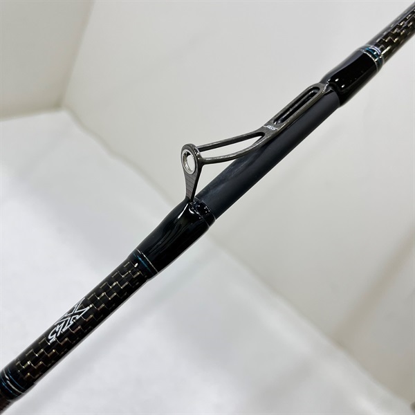 １７エメラルダスストイストＡＧＳ ＩＬ８９ＬＭＬ